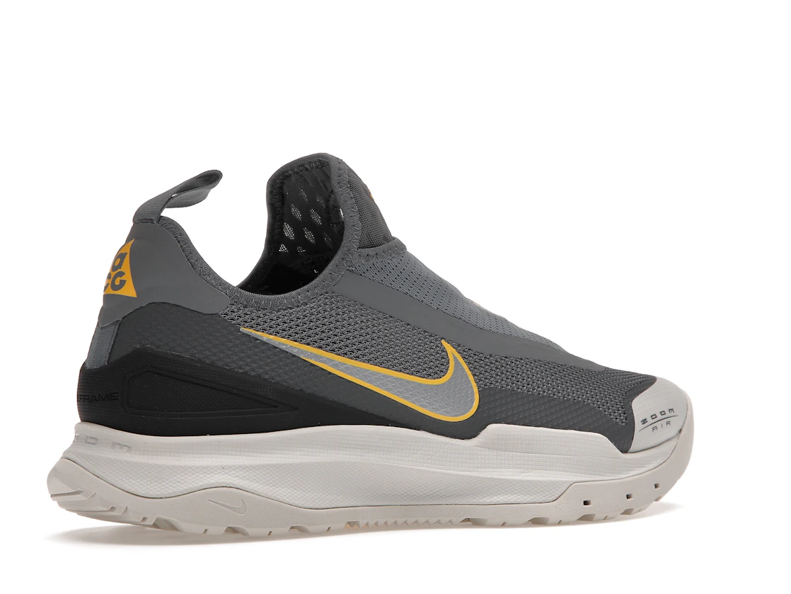 Nike ACG Zoom Air AO Smoke Grey Amarillo