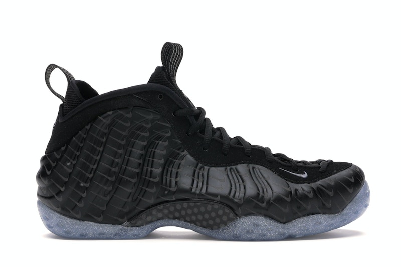 Black and white foamposites top
