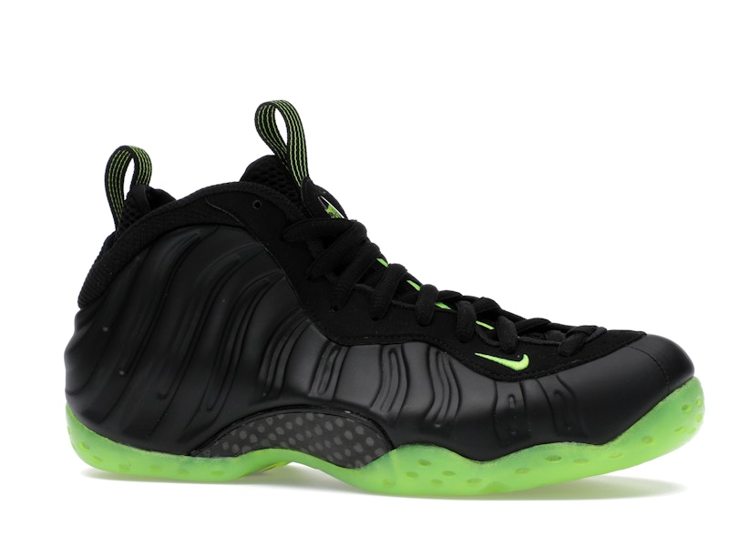 Nike Air Foamposite One Black Volt