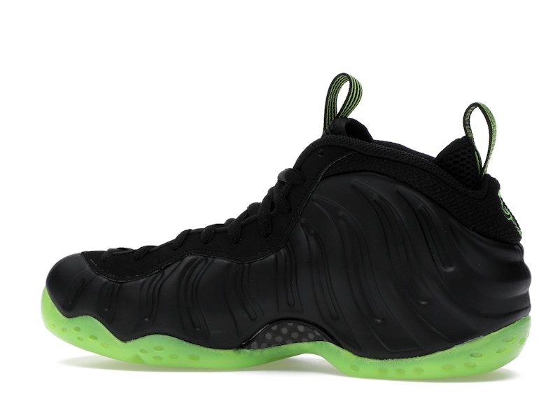 Nike Air Foamposite One Black Volt