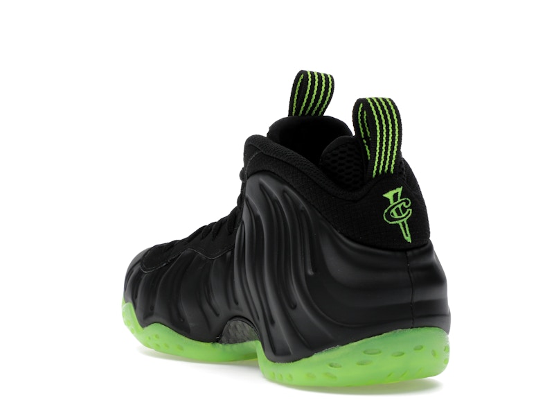 Nike Air Foamposite One Black Volt