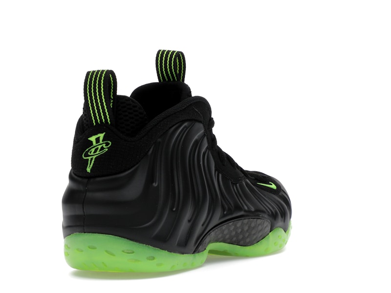 Nike Air Foamposite One Black Volt