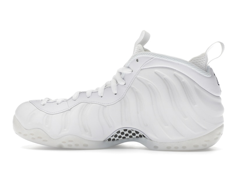 Nike Air Foamposite One Triple White