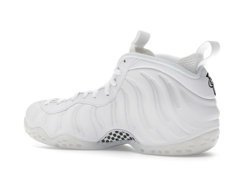 Nike Air Foamposite One Triple White