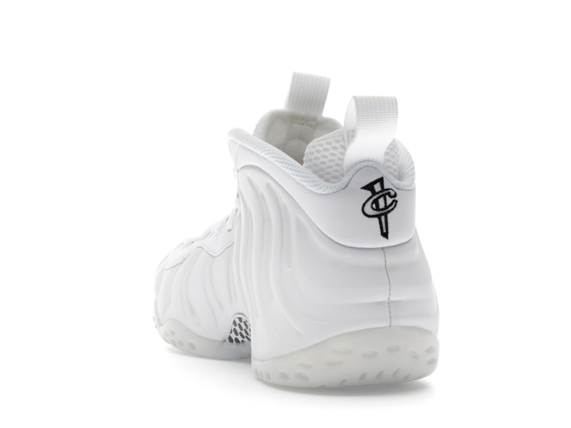 Nike Air Foamposite One Triple White
