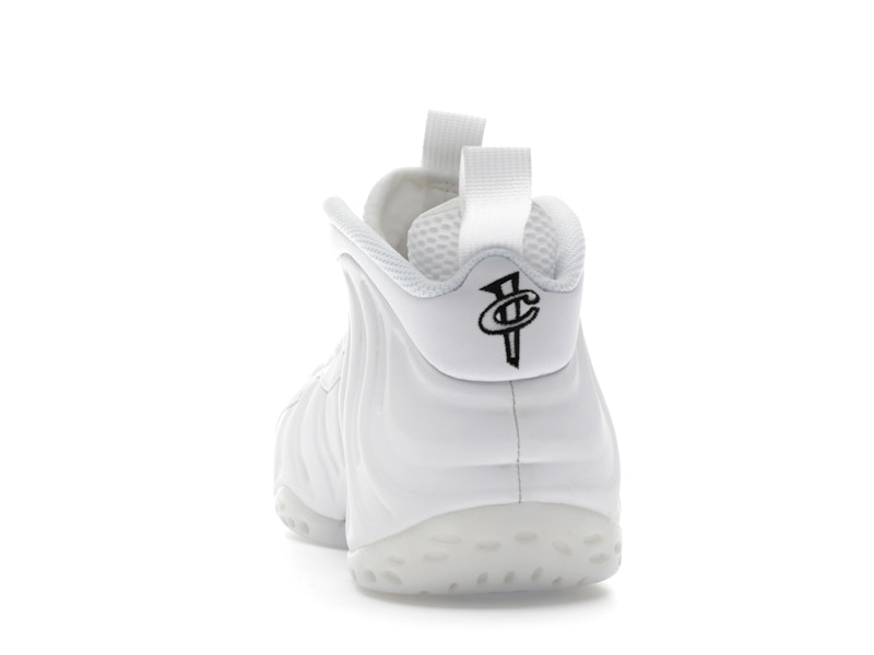 Nike Air Foamposite One Triple White