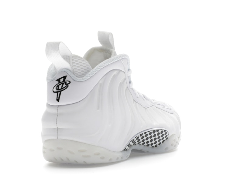 Nike Air Foamposite One Triple White
