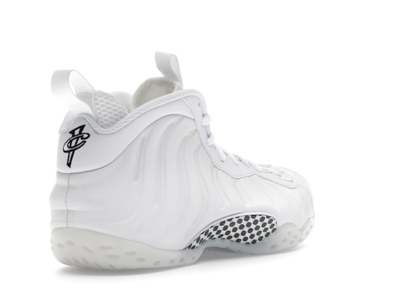 Nike Air Foamposite One Triple White