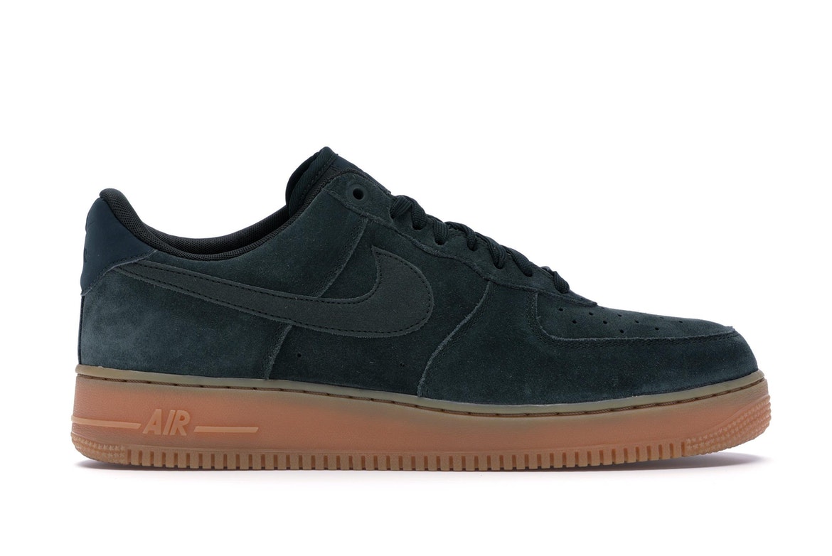 Nike Air Force 1 Low '07 LV8 Suede Outdoor Green Gum