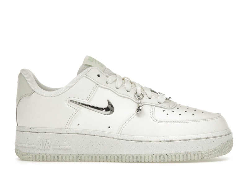 【大人気】★ナイキ★Air Force 1'07 Next Nature SE Sail Nike Air Force 1 '07 SE Next Nature Sail Liquid Metal