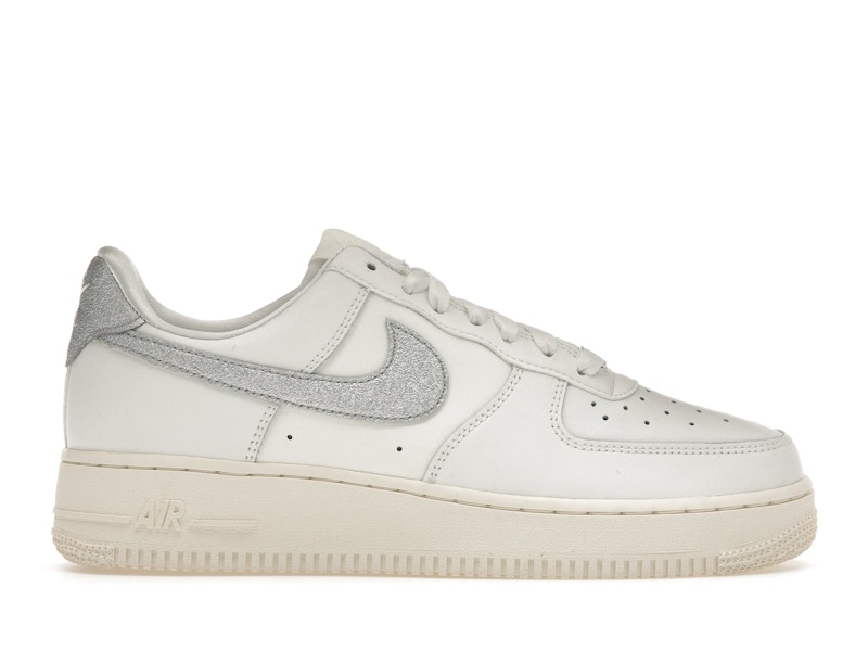 Nike air force 1 top low summit white/metallic silver