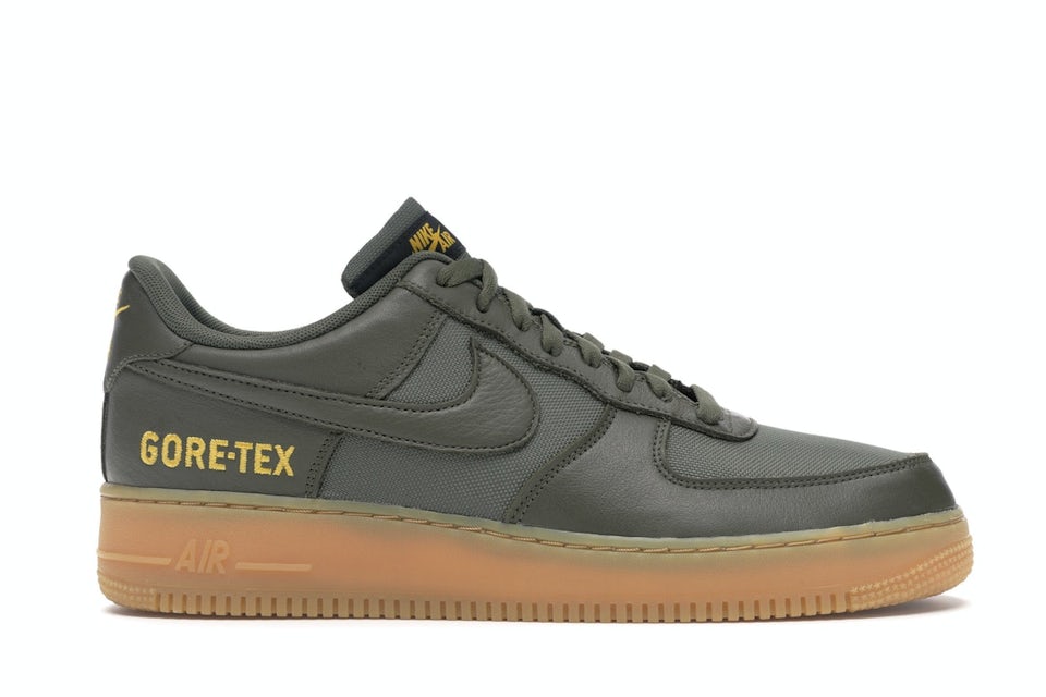 Nike Men's Air Force 1 GORE-TEX Casual Shoes in Green Size 8.0 | Leather