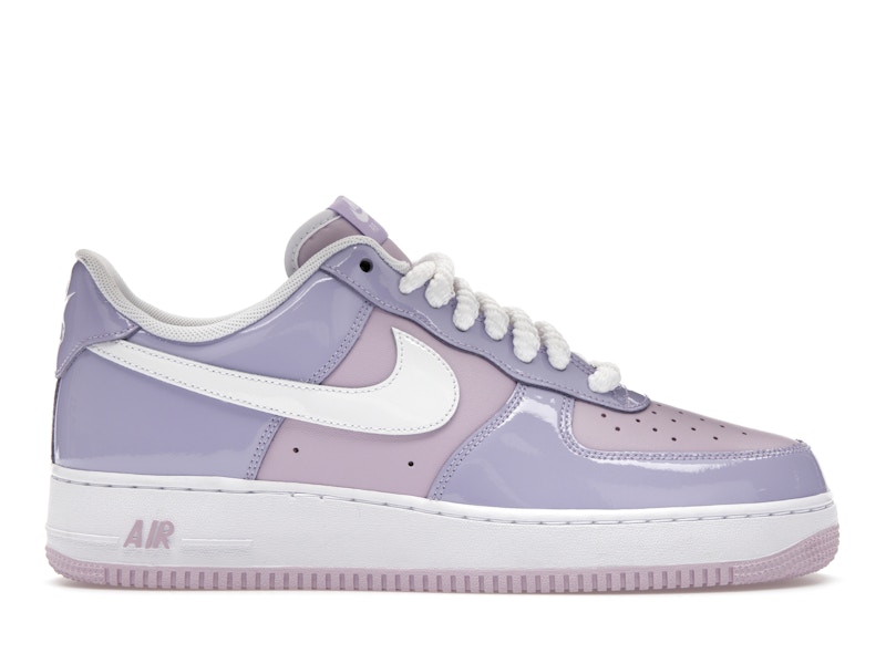 Nike Air Force 1 Low '07 LV8