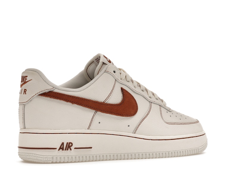 Nike Air Force 1 Low '07 LV8 Ivory Saddle Brown