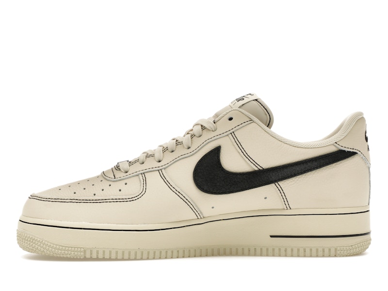 Nike Air Force 1 Low '07 LV8