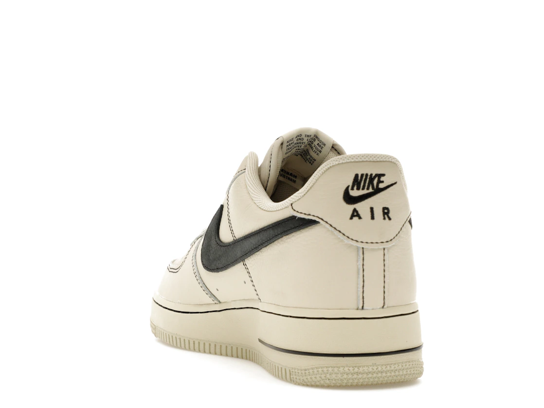 Nike Air Force 1 Low '07 LV8 Light Khaki Black