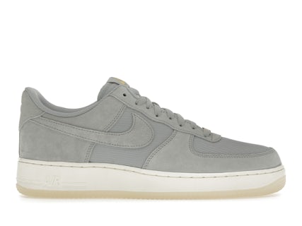 Nike Air Force Low '07 LV8 Light Smoke Grey Metallic Gold Pale