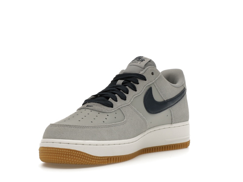 Nike Air Force 1 Low '07 LV8 Light Smoke Grey