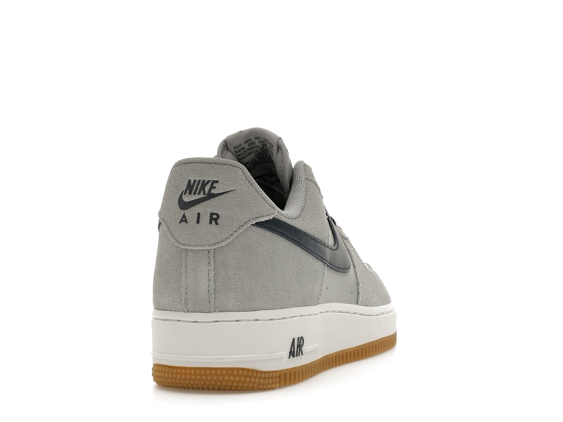 Nike Air Force 1 Low '07 LV8 Light Smoke Grey