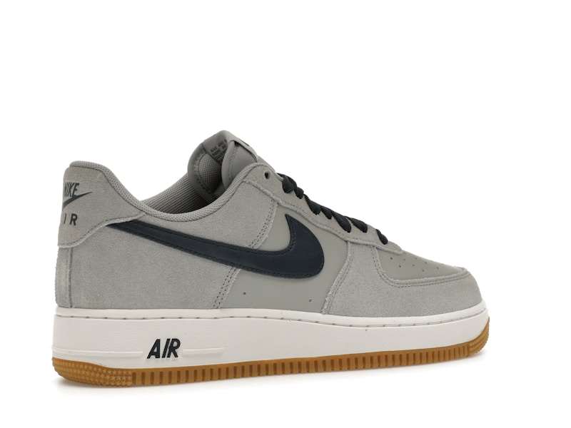 Nike Air Force 1 Low '07 LV8 Light Smoke Grey
