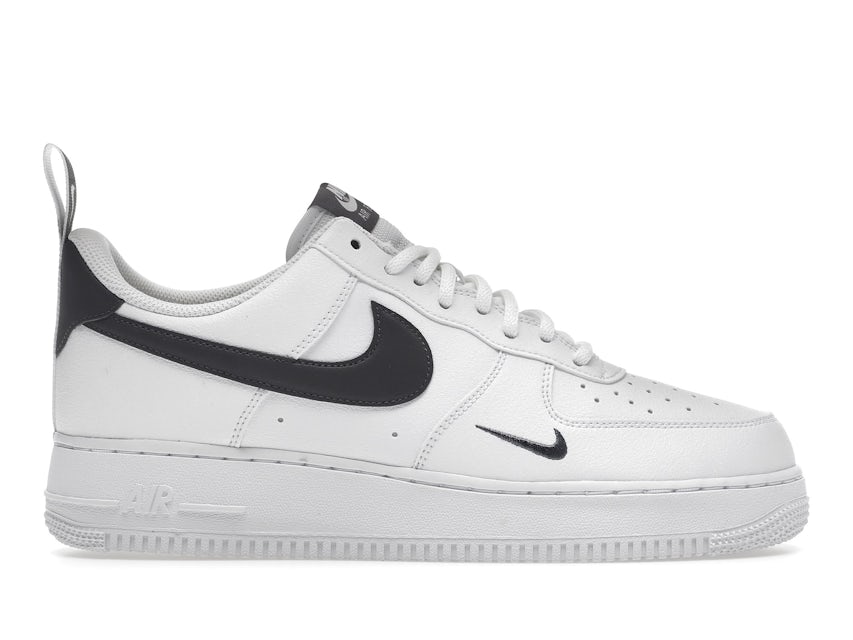 air force 1s 07 lv8