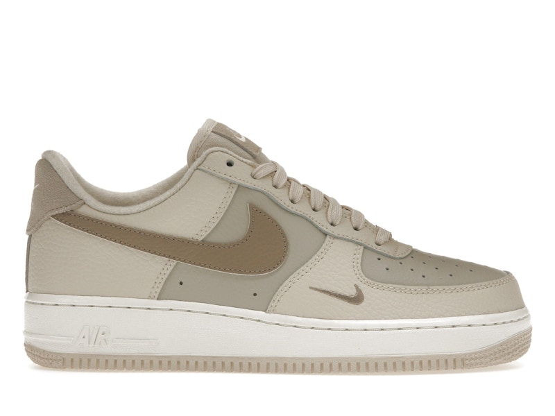 Nike air force 2025 1 low womens brown