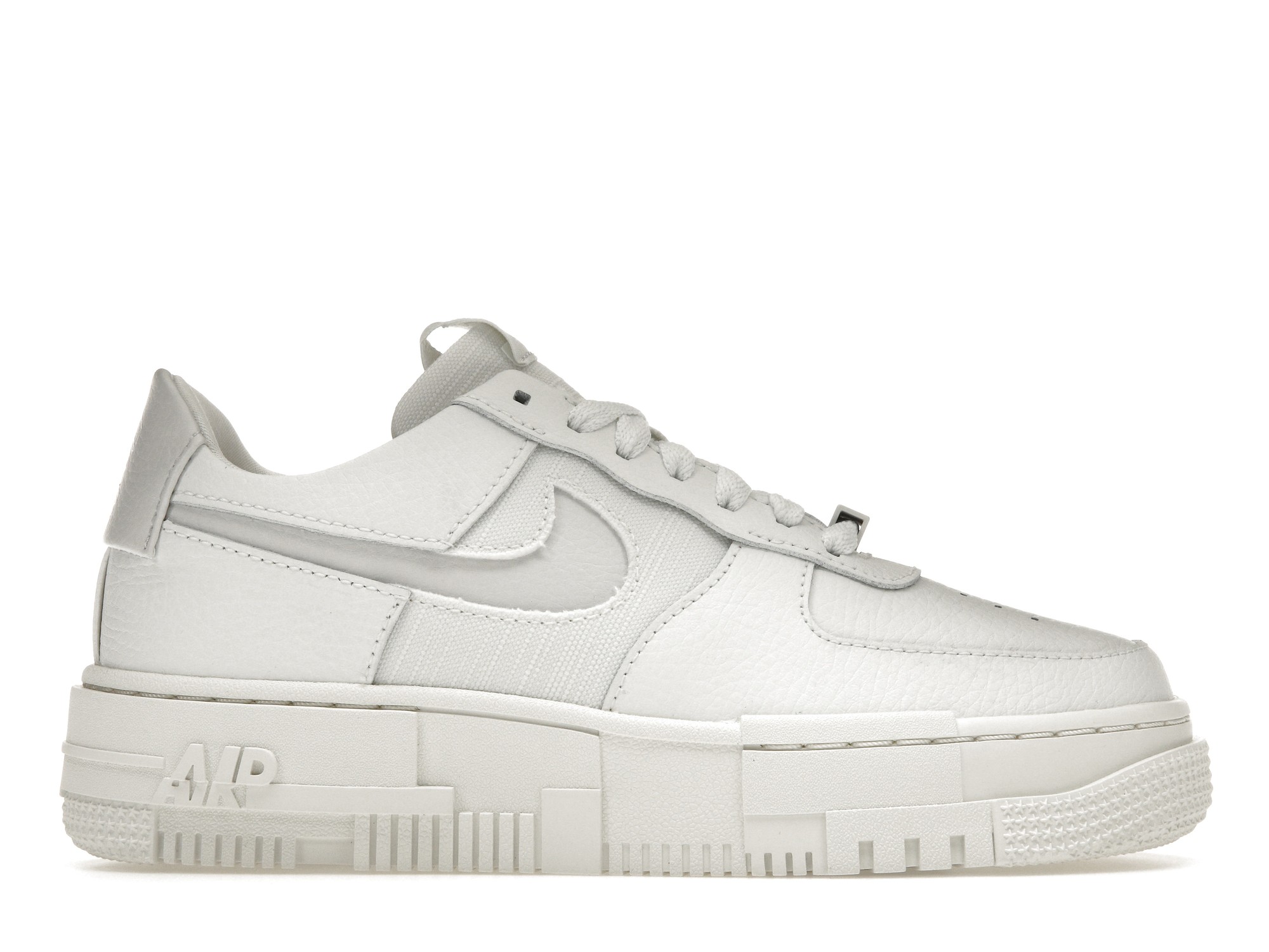 NIKE Air Force 1 Low Pixcel White