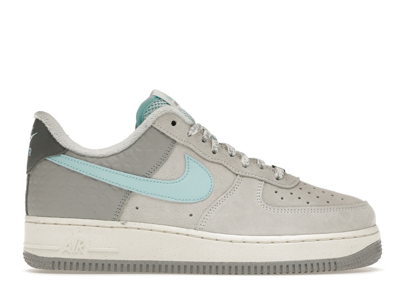 Nike air force 1 light bone black mica green best sale