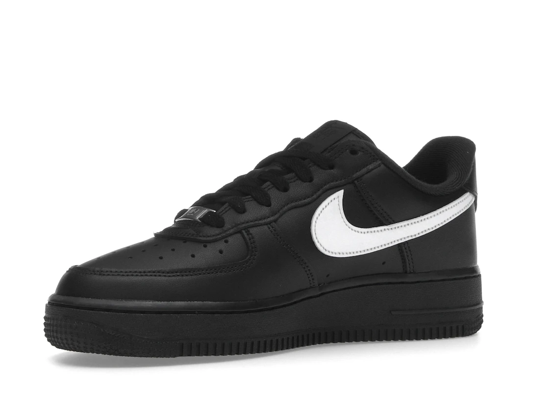 Nike Air Force 1 Low Supreme Black White