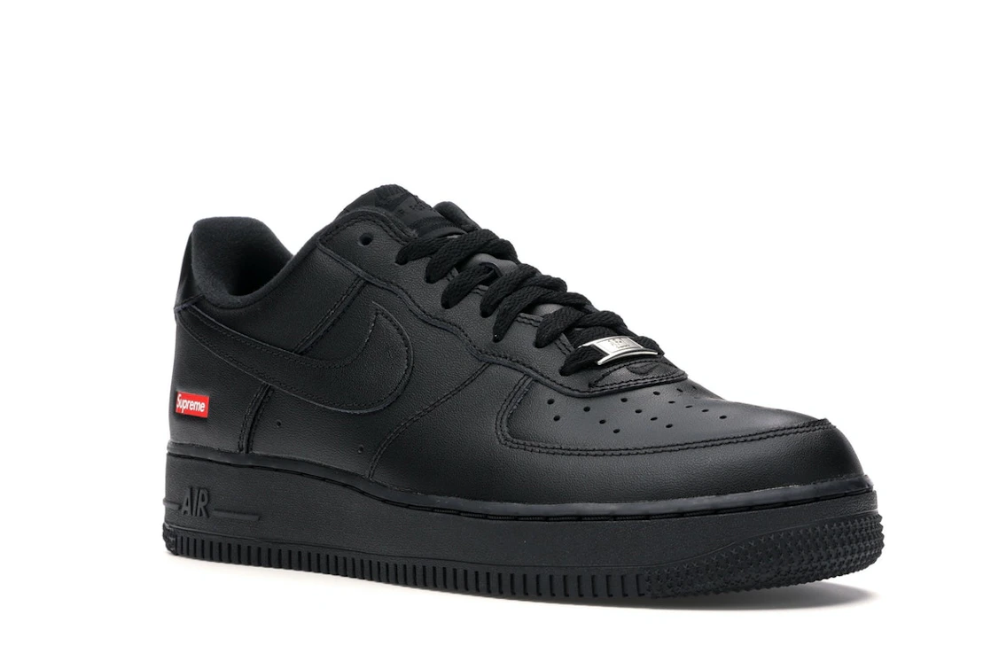 Nike Air Force 1 Low Supreme Black