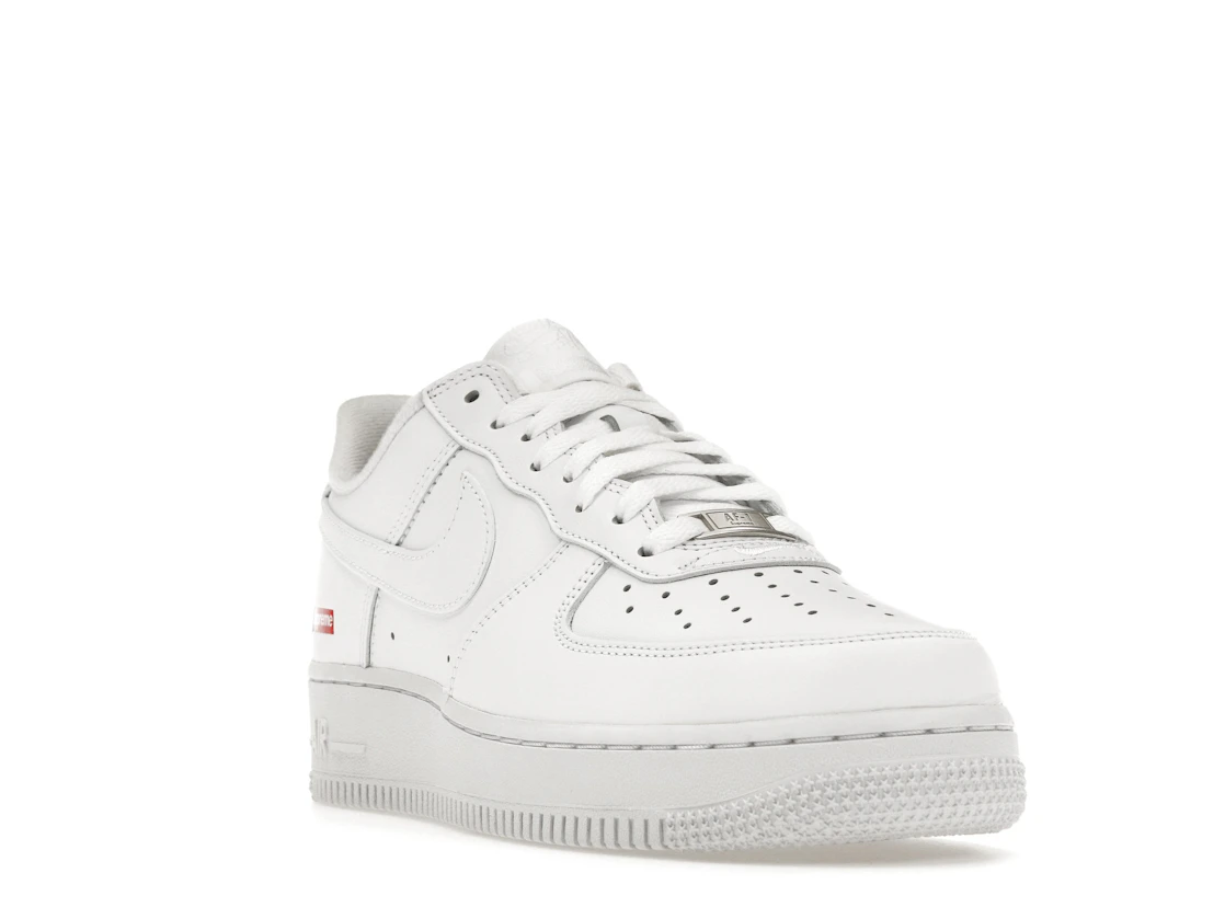 Nike Air Force 1 Low Supreme White