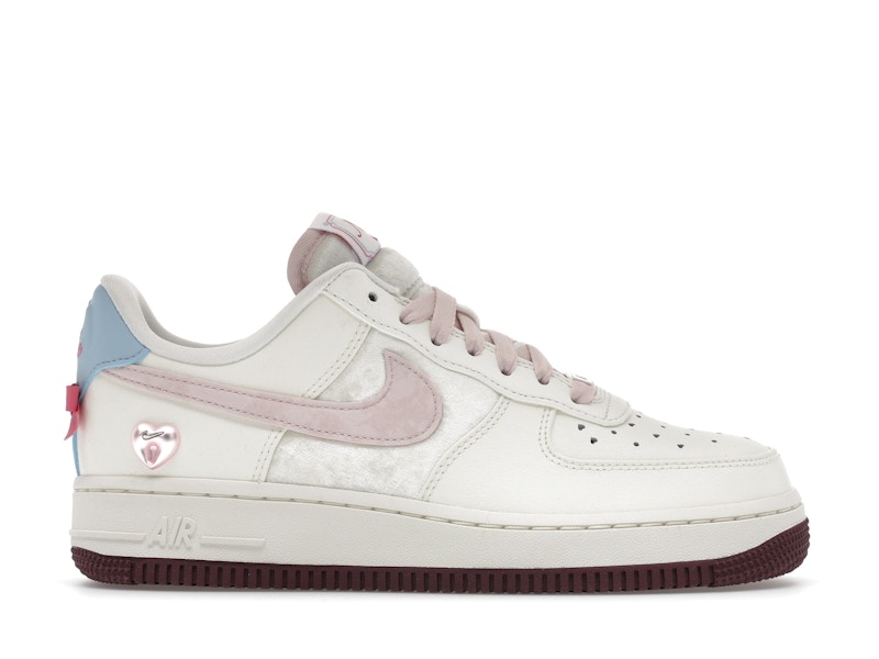 nike air force 1 valentines day 2021