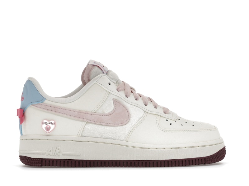 Nike Air Force 1 Low Valentine's Day (2026) (Women's)