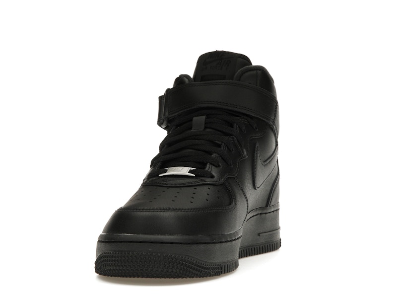Nike Air Force 1 Mid Supreme Black