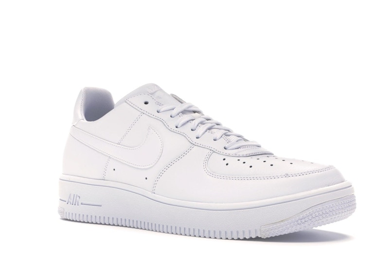 Air force 1 ultraforce low triple white
