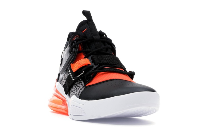 Nike Air Force 270 Safari