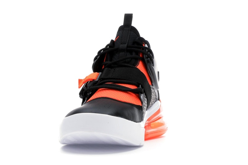 Nike Air Force 270 Safari