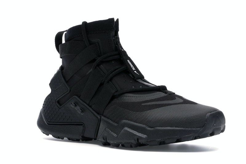 Huarache gripp triple black