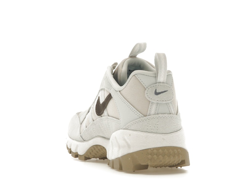 Nike Air Humara SE Future Motion Light Orewood Brown (Women's)