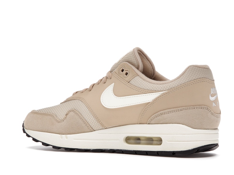 Nike air max desert one clearance