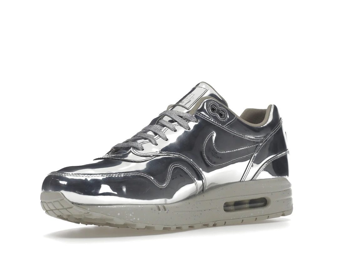 Nike Air Max 1 Liquid Silver