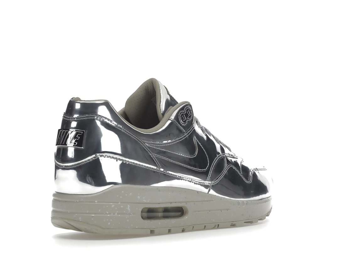 Nike Air Max 1 Liquid Silver