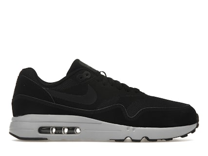 Nike Air Max Ultra Essential Black/Black/Wolf Grey Men's