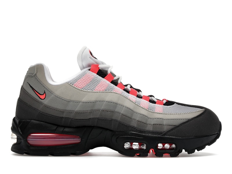 靴 Nike Air Max 95 OG 27.5 Solar red Nike has a Second Air Max 95 Big Bubble in Solar Red Hitting