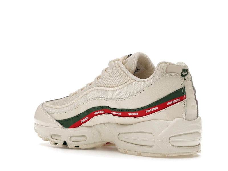 Nike Air Max 95 SP Undefeated Sail