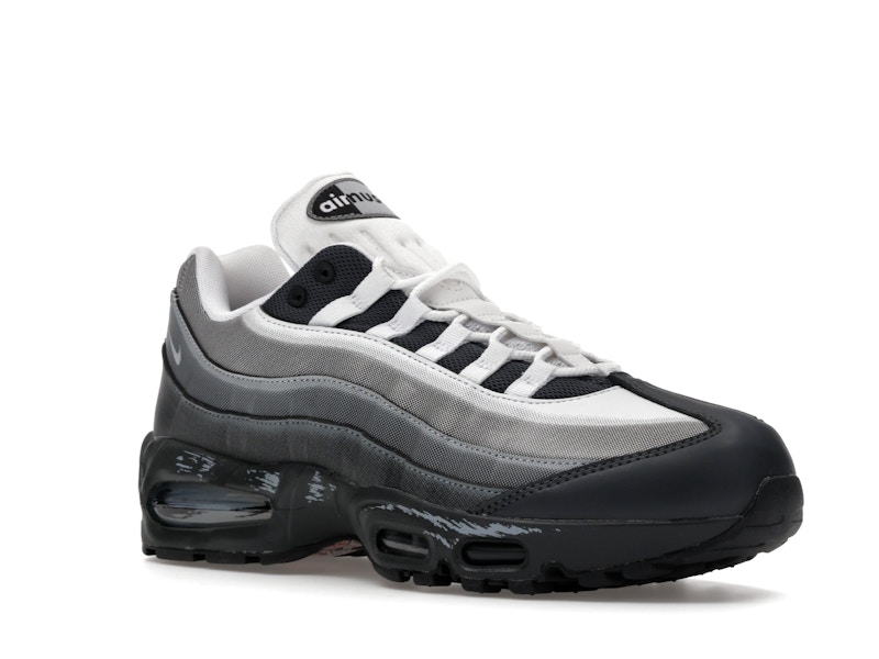 Nike Air Max Muscle 95 Yu-Gi-Oh! Jonouchi (with Promo Card)