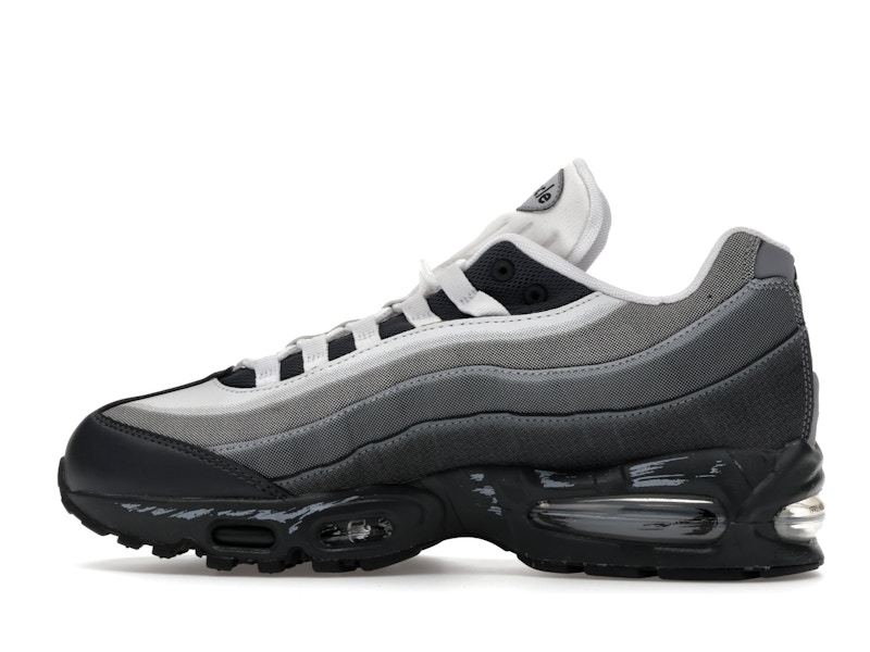 Nike Air Max Muscle 95 Yu-Gi-Oh! Jonouchi (with Promo Card)