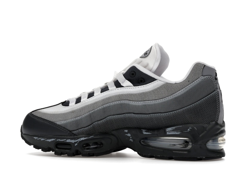 Nike Air Max Muscle 95 Yu-Gi-Oh! Jonouchi (with Promo Card)