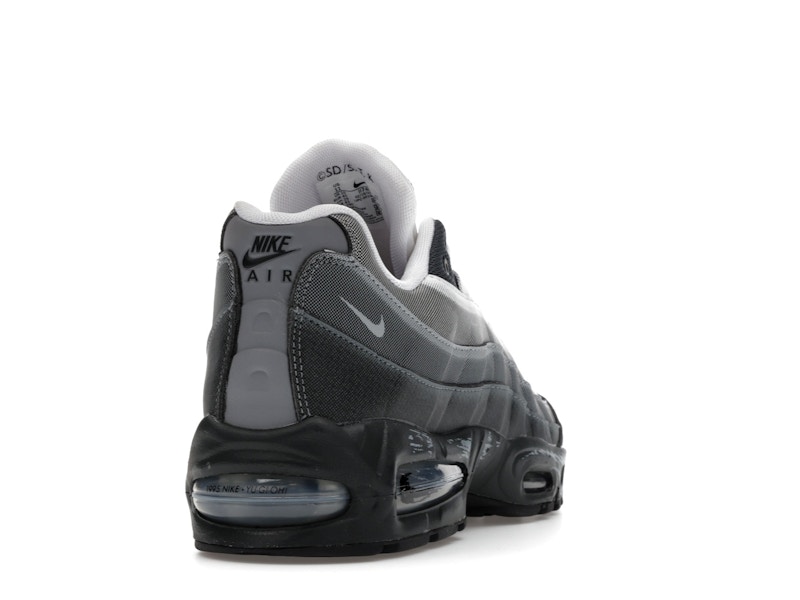 Nike Air Max Muscle 95 Yu-Gi-Oh! Jonouchi (with Promo Card)