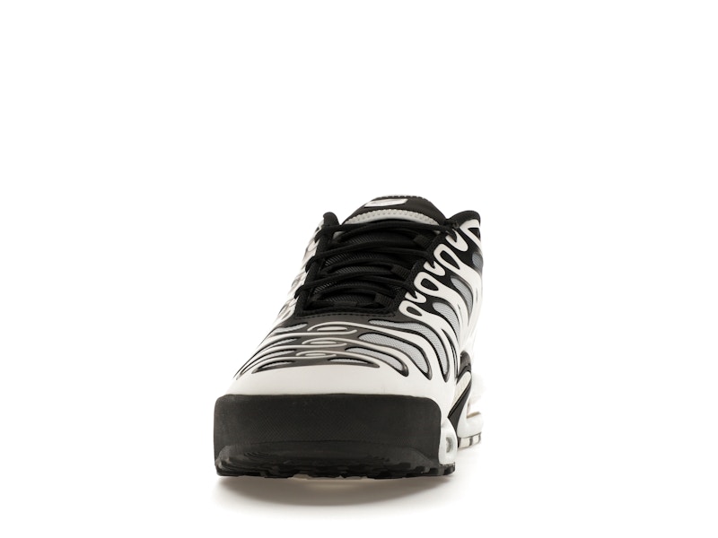 Nike Air Max Plus Drift White Black Metallic Silver